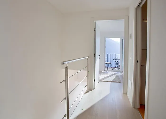 Pool By Italian * Argegno