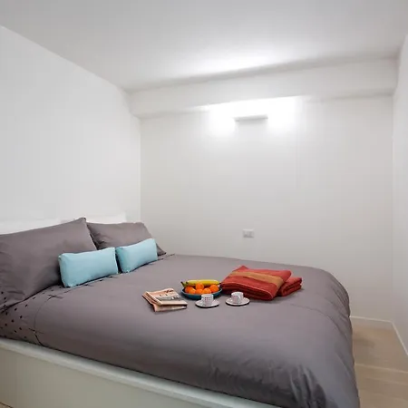 Apartman Pool By Italian *