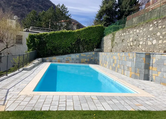 Pool By Italian * Argegno