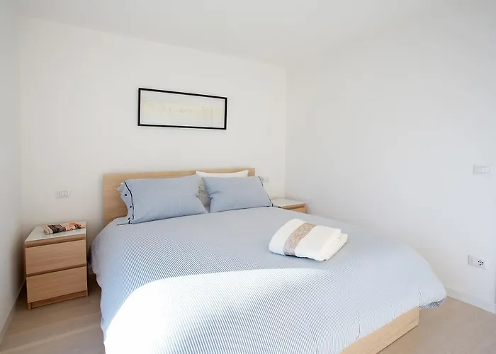 Pool By Italian Apartamento *